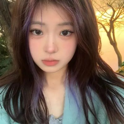 想被拥抱的12个女人